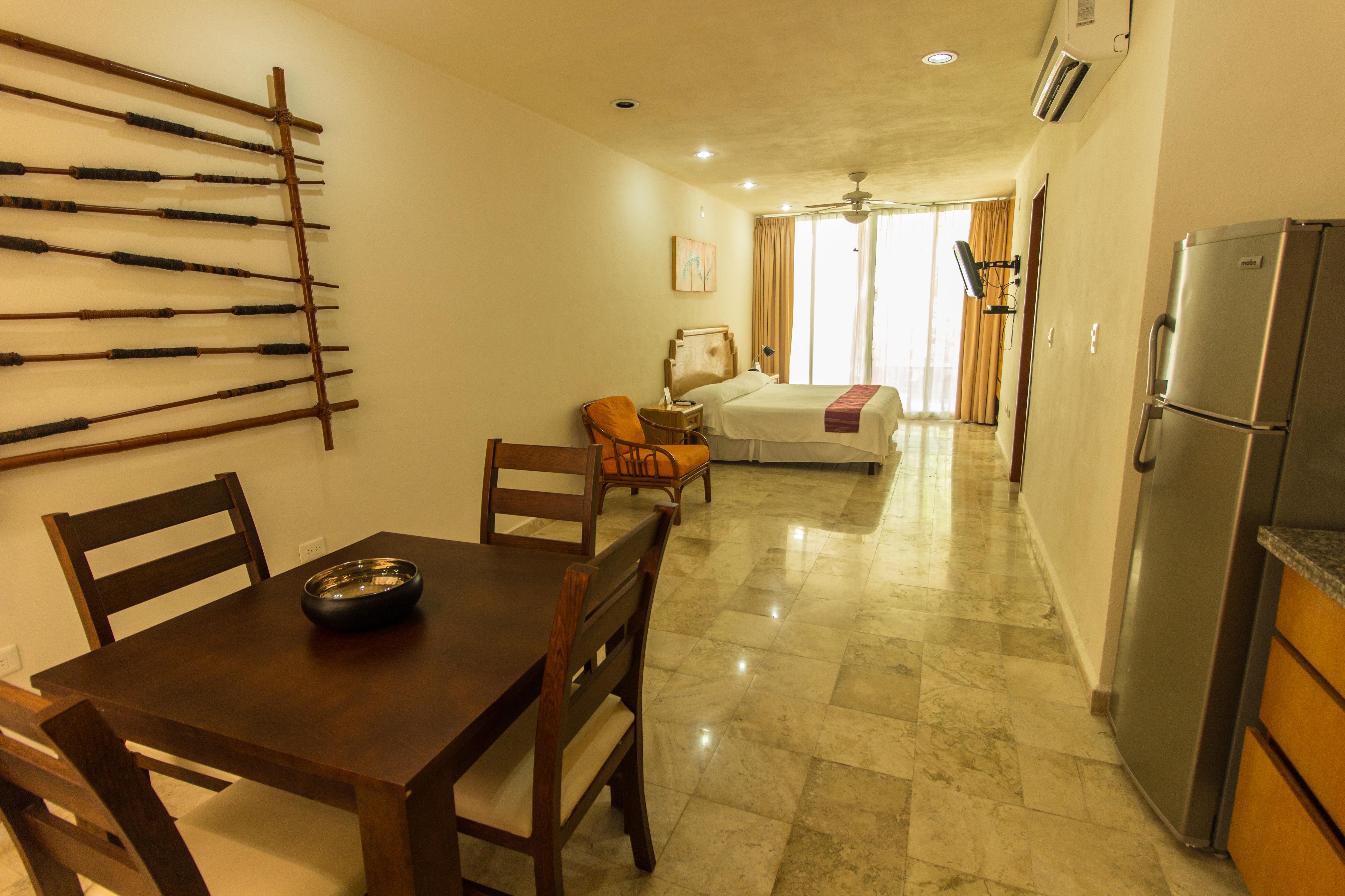 Coral Maya Stay Suites Puerto Aventuras Bagian luar foto