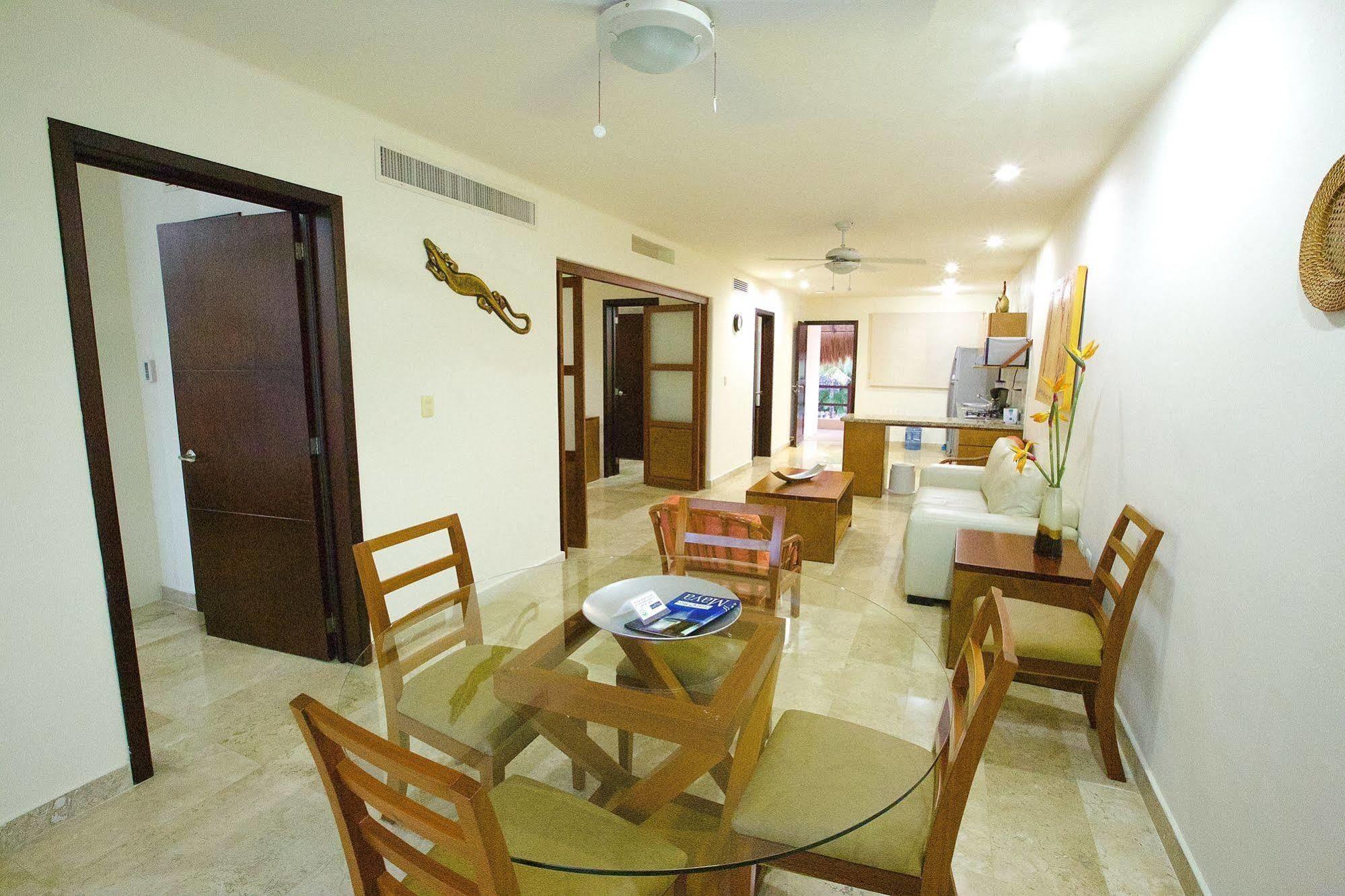 Coral Maya Stay Suites Puerto Aventuras Bagian luar foto